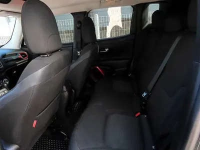 Jeep Renegade 2017, 135223 км, за 4957.7 USD - фото 6