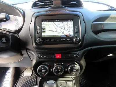 Jeep Renegade 2017, 135223 км, за 4957.7 USD - фото 12