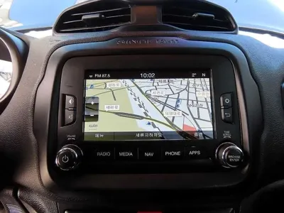Jeep Renegade 2017, 135223 км, за 4957.7 USD - фото 13