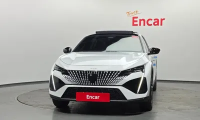 Peugeot 408 2025, 6257 км, за 24744.41 USD