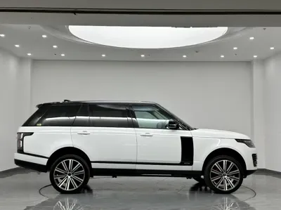 Land Rover Range Rover 2022, 67000 км, за 121704.93 USD