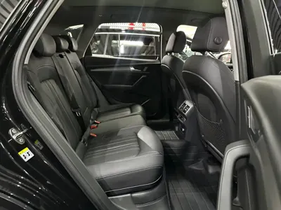 Audi Q5L 2023, 80000 км, за 25033.35 USD - фото 15