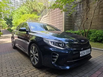 Kia K5 2016, 181280 км, за 4423.46 USD