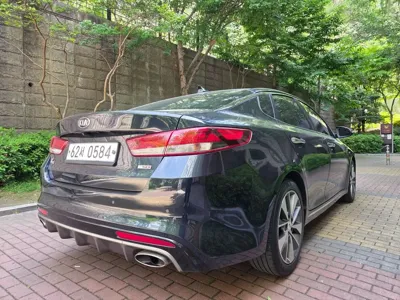 Kia K5 2016, 181280 км, за 4423.46 USD