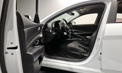 Hyundai Avante 2021, 117875 км, за 9650.99 USD - фото 10