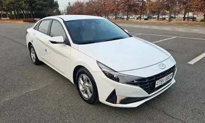 Hyundai Avante 2021, 71064 км, за 12052.12 USD - фото 17