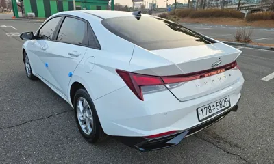 Hyundai Avante 2021, 71064 км, за 12052.12 USD - фото 18