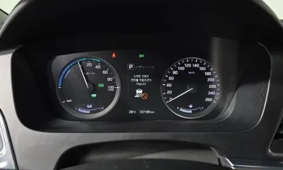 Hyundai Sonata 2017, 137185 км, за 7084.32 USD - фото 8