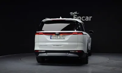 Kia Canival 2021, 86920 км, за 17152.3 USD