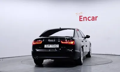 Audi A6 2015, 127146 км, за 5393.32 USD
