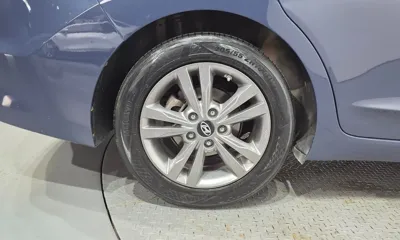 Hyundai Avante 2016, 125858 км, за 4266.77 USD