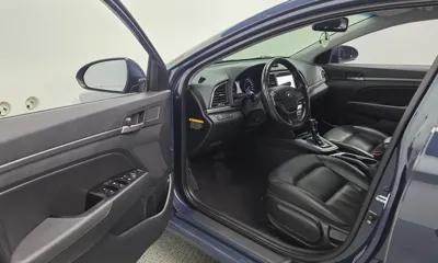 Hyundai Avante 2016, 125858 км, за 4234.53 USD - фото 10