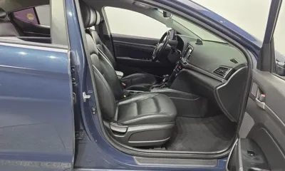 Hyundai Avante 2016, 125858 км, за 4234.53 USD - фото 11