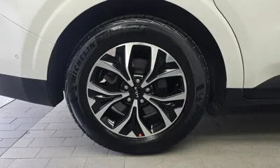 Kia Canival 2022, 125639 км, за 11946.96 USD