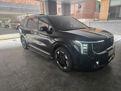 Kia Canival · 2026 год
