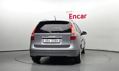 Hyundai i30 2011, 156172 км, за 3152.92 USD