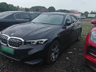 BMW i3 2023, 46100 км, за 19212.2 USD