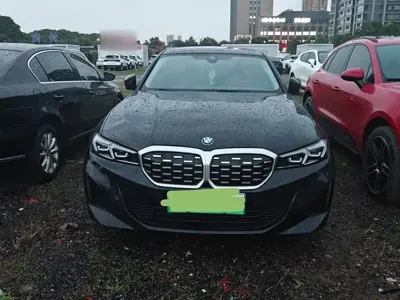 BMW i3 2023, 46100 км, за 19212.2 USD - фото 23