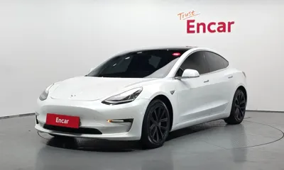 Tesla Model 3 · 2020 год