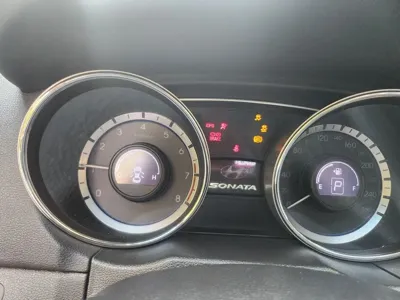 Hyundai Sonata 2014, 163219 км, за 2636.27 USD - фото 11
