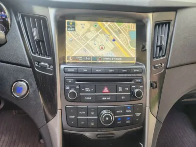 Hyundai Sonata 2014, 163219 км, за 2636.27 USD - фото 15
