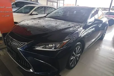 Lexus ES · 2020 год