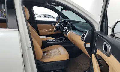 Kia Sorento 2023, 46424 км, за 23455.56 USD - фото 11
