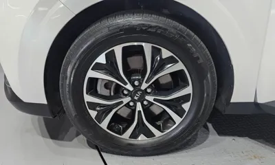 Kia Canival 2021, 85263 км, за 17218.53 USD
