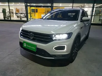 Volkswagen T-Roc · 2020 год