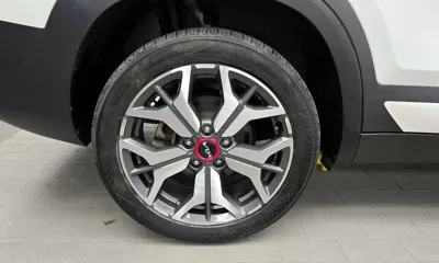 Kia Seltos 2023, 40509 км, за 13586.42 USD