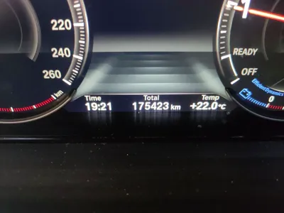 BMW 3 Series 2018, 175400 км, за 10535 USD - фото 13