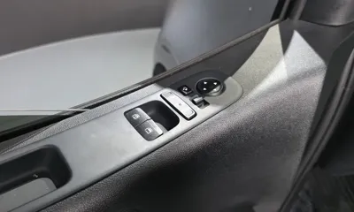 Hyundai Staria 2023, 35195 км, за 17876.87 USD - фото 31