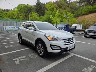 Hyundai Santafe 2013, 165339 км, за 4759.39 USD