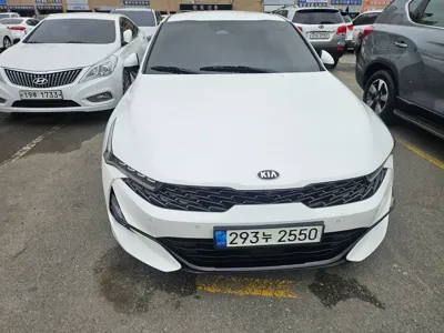 Kia K5 · 2020 год