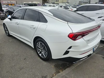 Kia K5 2020, 88600 км, за 12757.81 USD