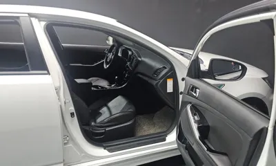 Kia K5 2014, 148307 км, за 3275.57 USD - фото 11