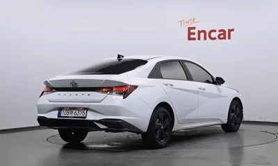 Hyundai Avante 2023, 64400 км, за 13075.73 USD