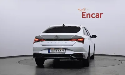 Hyundai Avante 2023, 64400 км, за 13075.73 USD