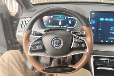 BYD Tang New Energy 2023, 76400 км, за 16394 USD - фото 13
