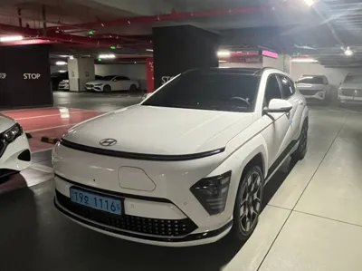 Hyundai Kona 2023, 71332 км, за 17987.27 USD