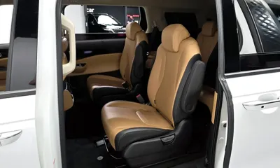 Kia Canival 2023, 95279 км, за 16604.8 USD - фото 26