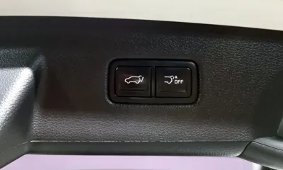 Kia Canival 2023, 95279 км, за 16604.8 USD - фото 32