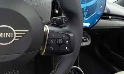 MINI Cooper 2025, 4561 км, за 22687.37 USD - фото 8