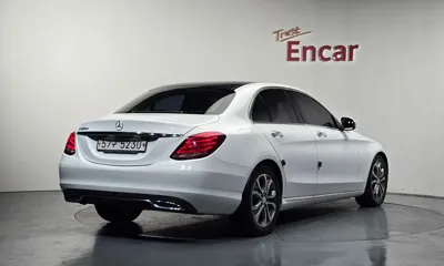 Mercedes-Benz C-Class 2017, 94851 км, за 11661.24 USD