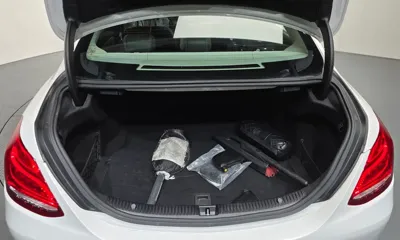 Mercedes-Benz C-Class 2017, 94851 км, за 11655.92 USD - фото 16