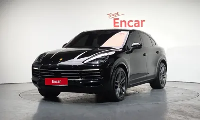 Porsche Cayenne · 2023 год