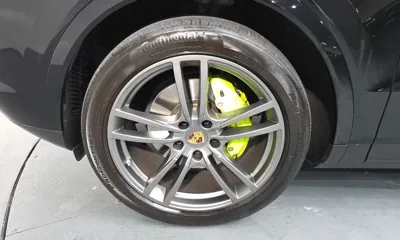 Porsche Cayenne 2023, 57852 км, за 69705.97 USD
