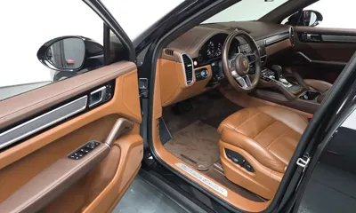 Porsche Cayenne 2023, 57852 км, за 69705.97 USD - фото 12