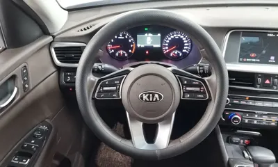 Kia K5 2019, 105688 км, за 8861.76 USD - фото 13