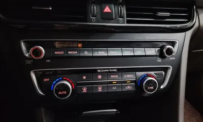Kia K5 2019, 105688 км, за 8861.76 USD - фото 31